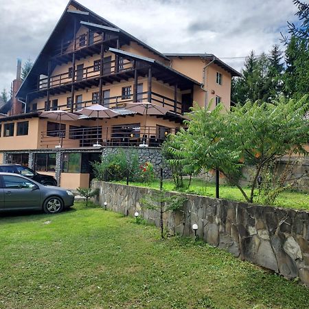 Pensiunea La Taverna Trăisteni Eksteriør billede